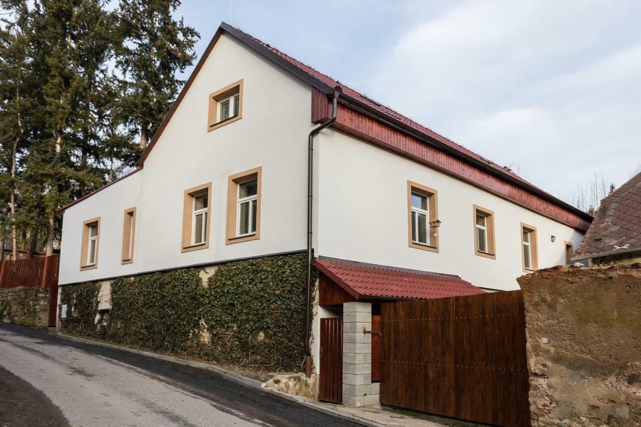 Attic Rooms Tábor Exterior foto